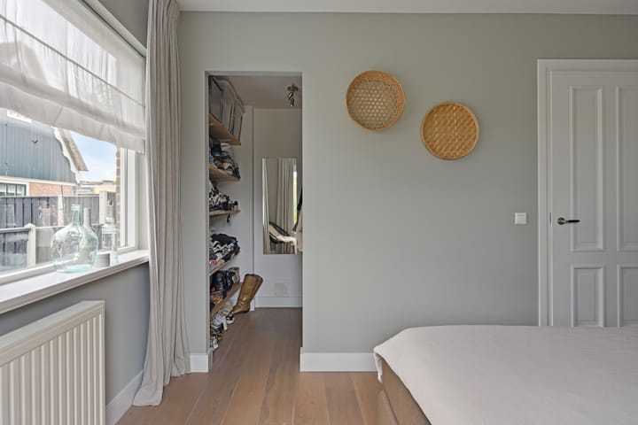 Vrijstaande woning te koop: Dorpsstraat 10, Sint Maarten