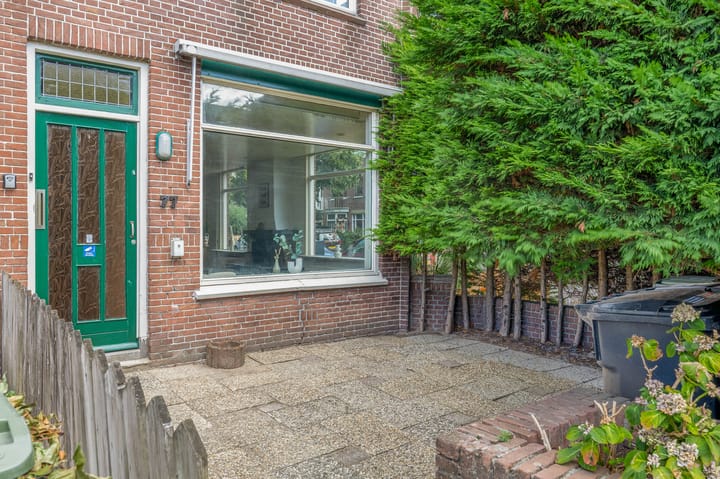 Foto 4 van Floresstraat 77