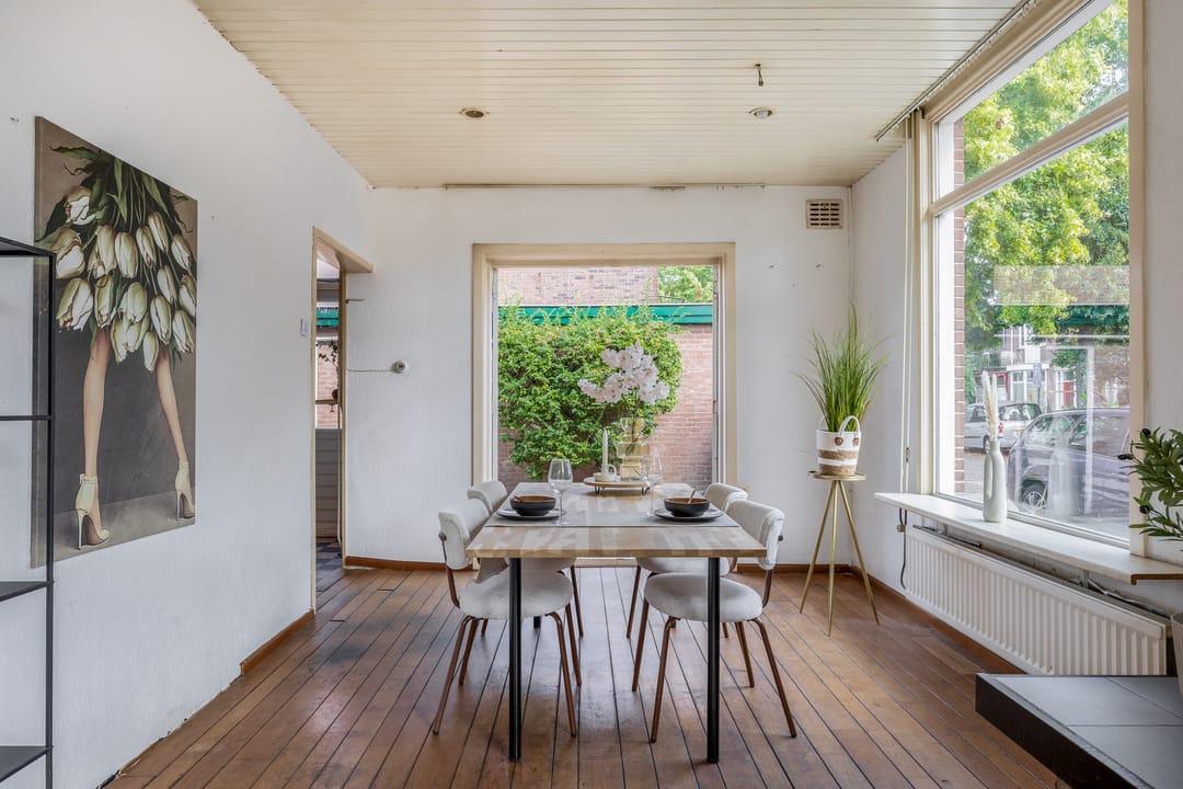 Photo 7 of Floresstraat 77