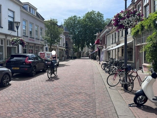 View photo 4 of Laarstraat 21