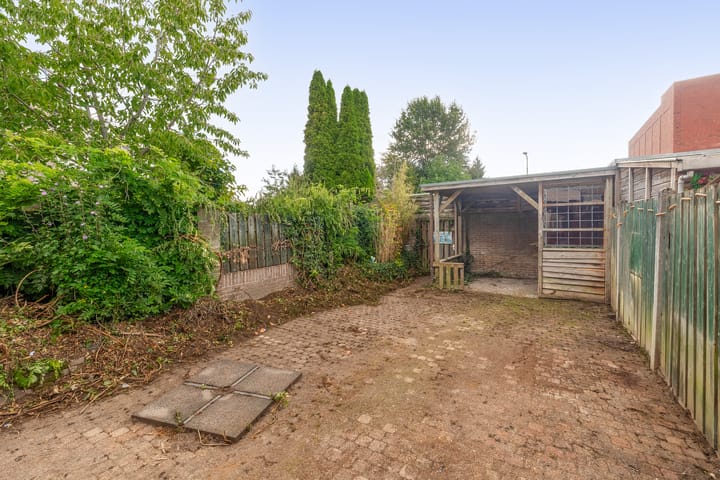 Tussenwoning te koop: Lambert de Wijsstraat 10, Tilburg