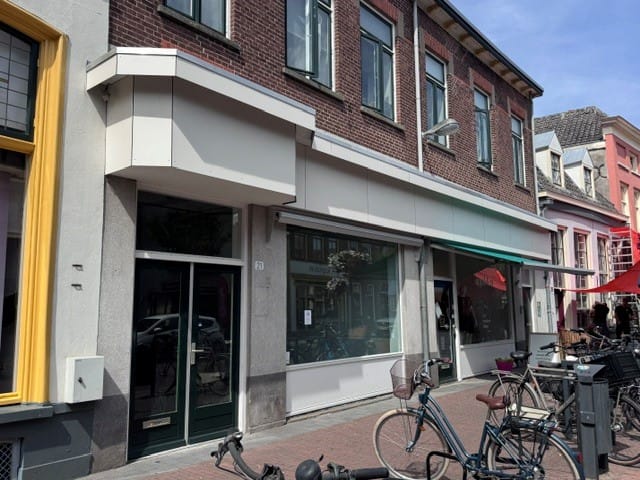 View photo 3 of Laarstraat 21