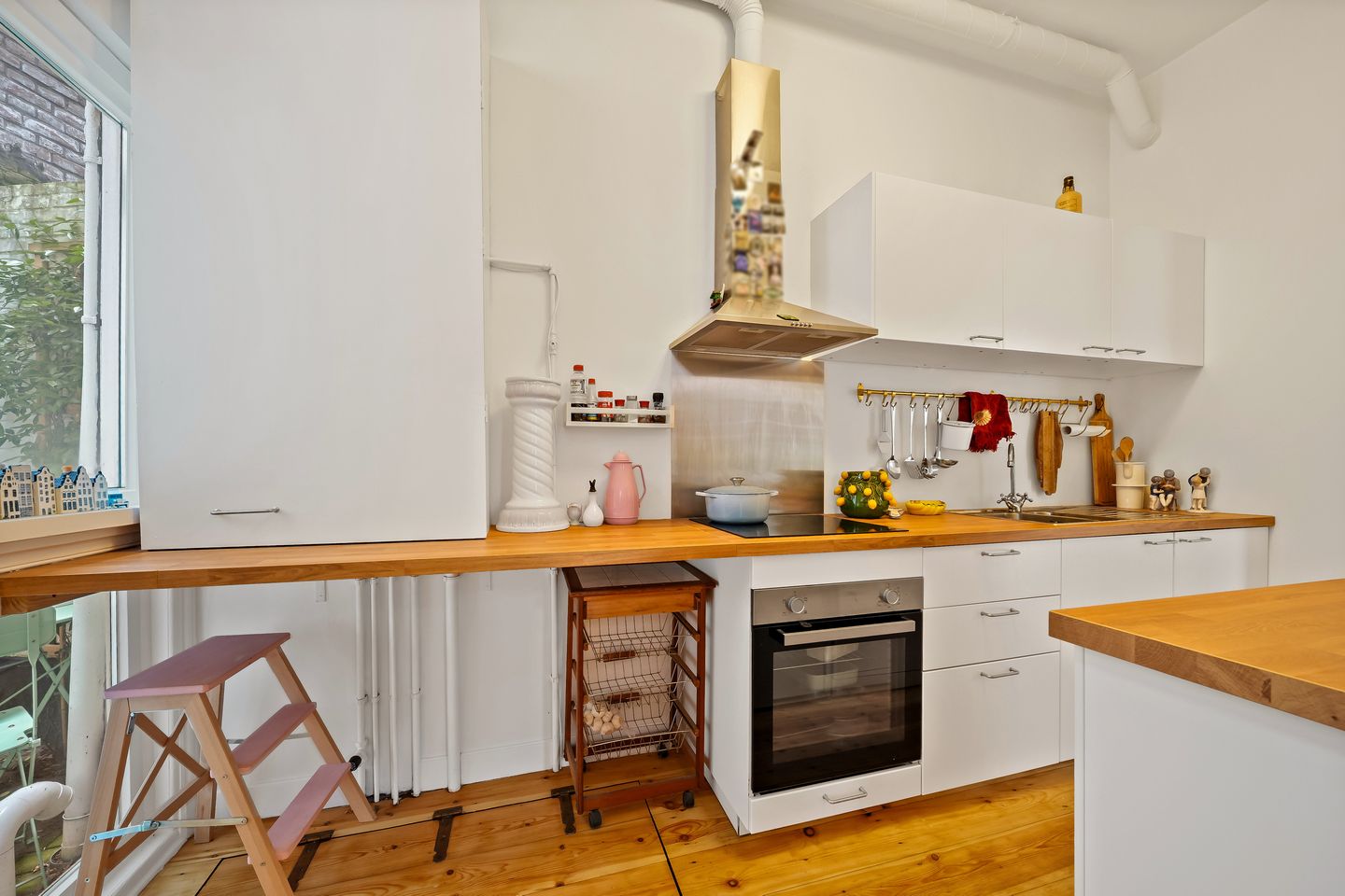 Photo 19 of Van Marumstraat 36