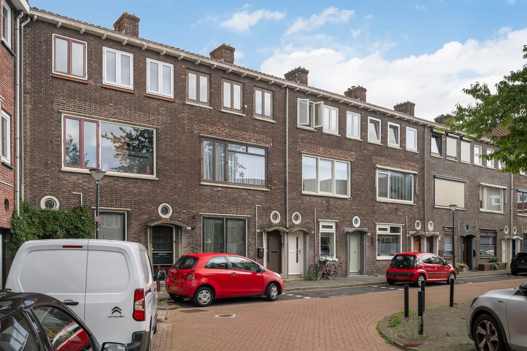 Photo 26 of Sweelinckstraat 183