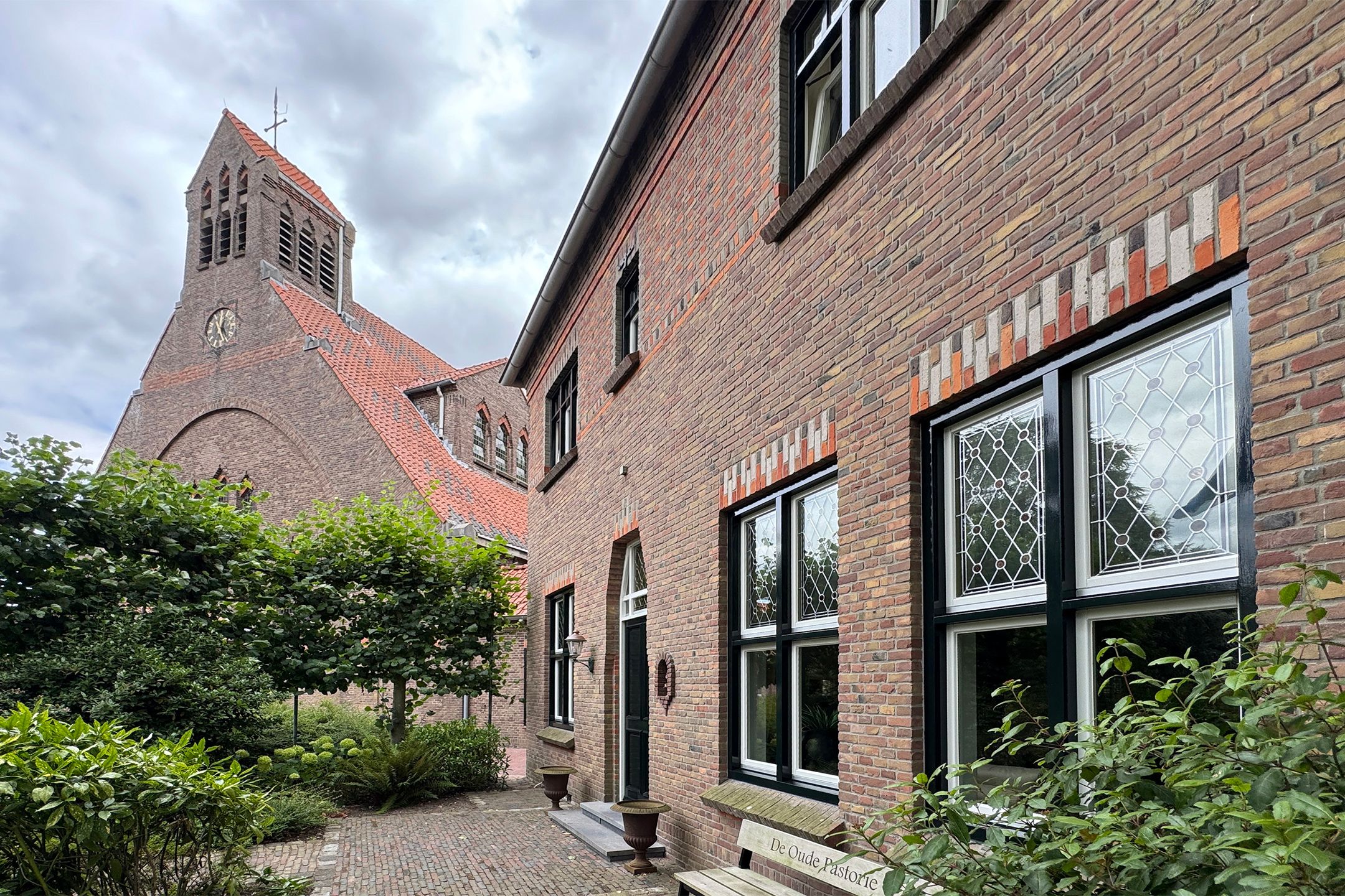 Photo 129 of Bisschop Hopmansstraat 5