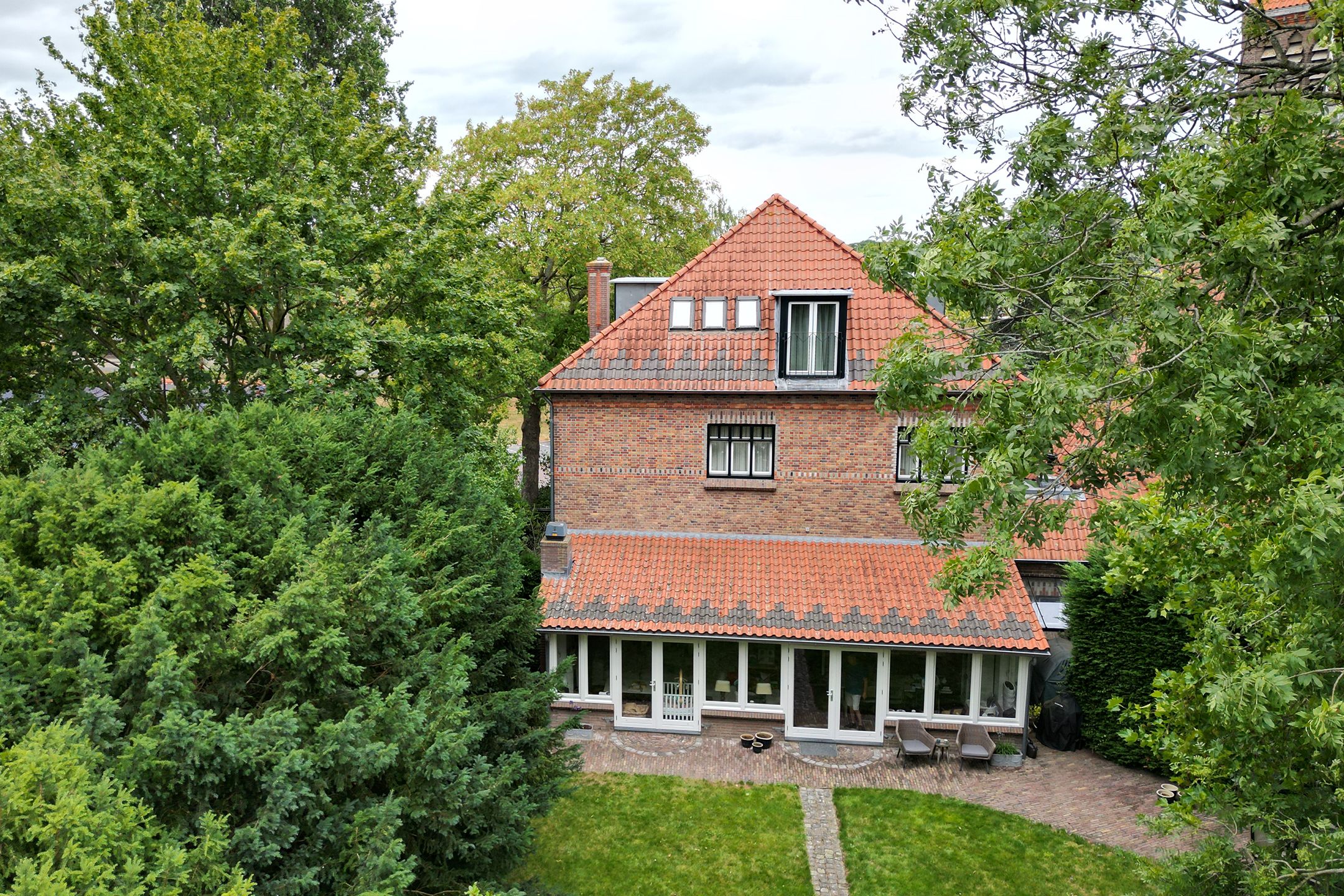 Photo 150 of Bisschop Hopmansstraat 5