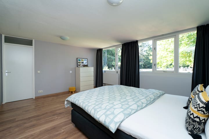 Tussenwoning te koop: Kasteel Doorwerthstraat 17, Tilburg