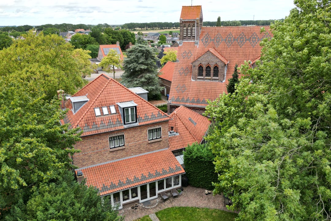 Photo 151 of Bisschop Hopmansstraat 5