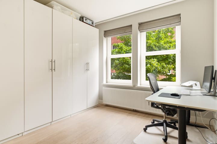 Appartement te koop: Van Bossestraat 80H, Amsterdam