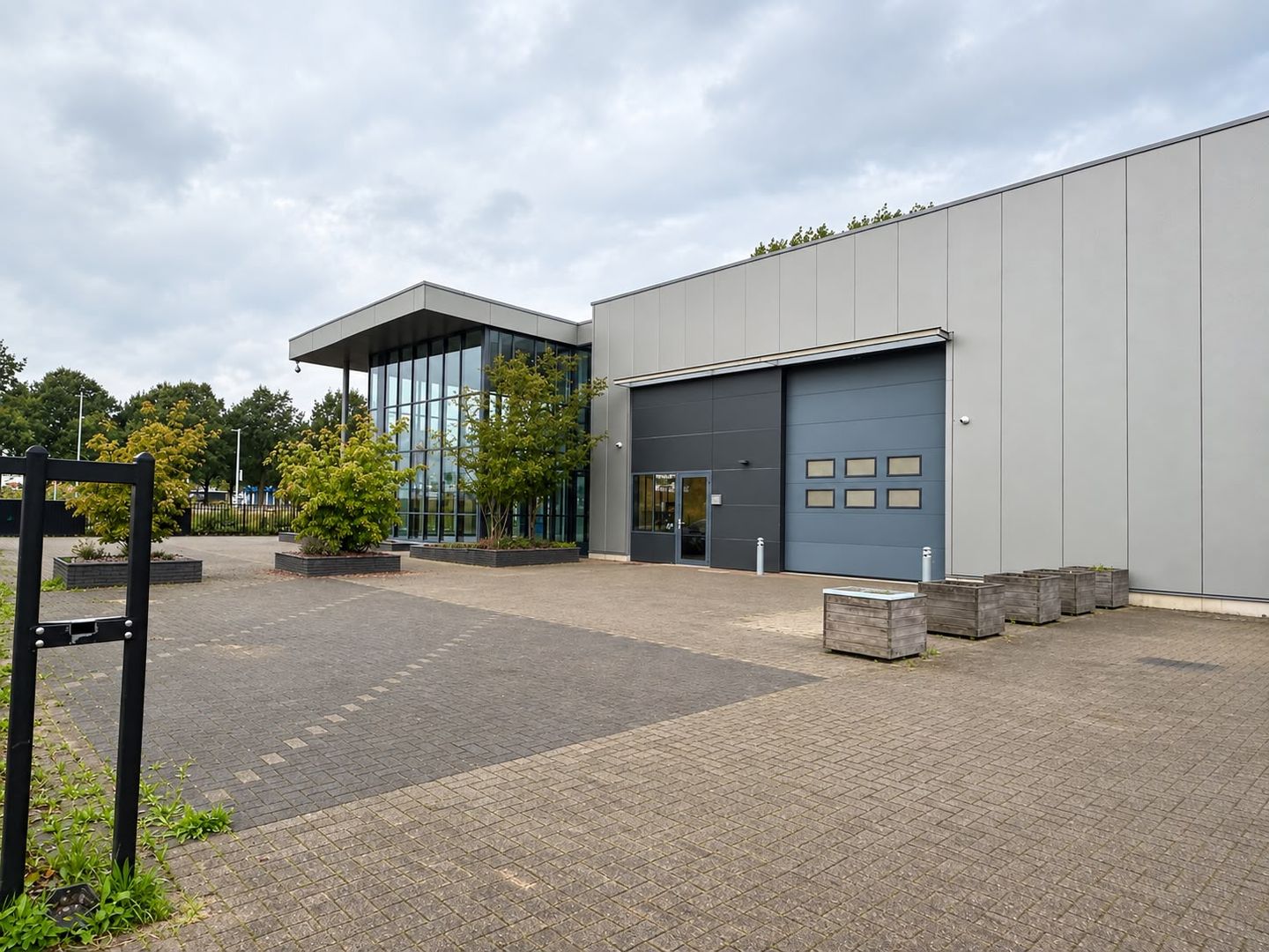 View photo 3 of Drontermeer 4-B