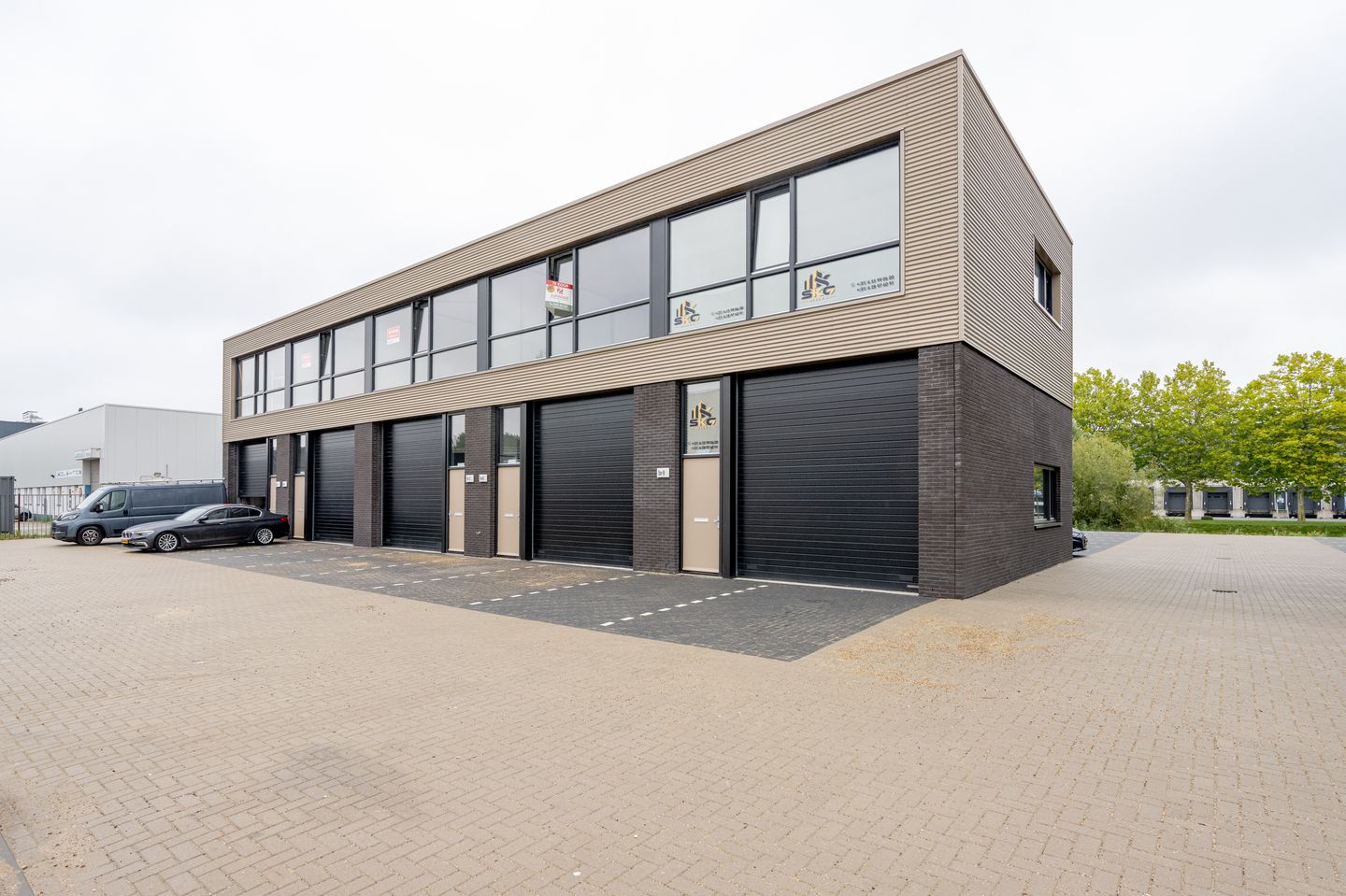 Bekijk foto 1 van Oosteinde 5-a8