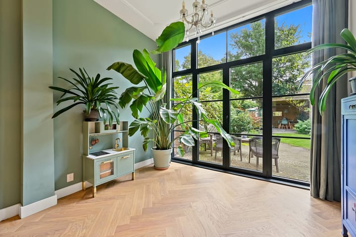 Tussenwoning te koop: Geestbrugweg 26, Rijswijk