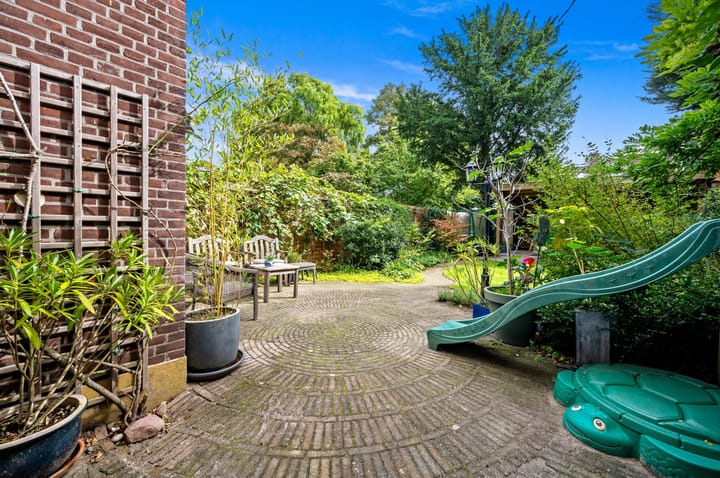 Tussenwoning te koop: Geestbrugweg 26, Rijswijk