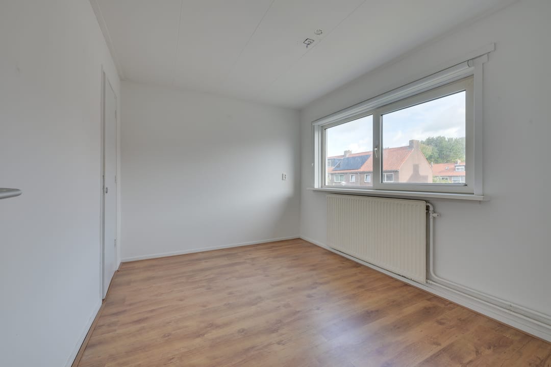 Photo 11 of Betje Wolffstraat 34