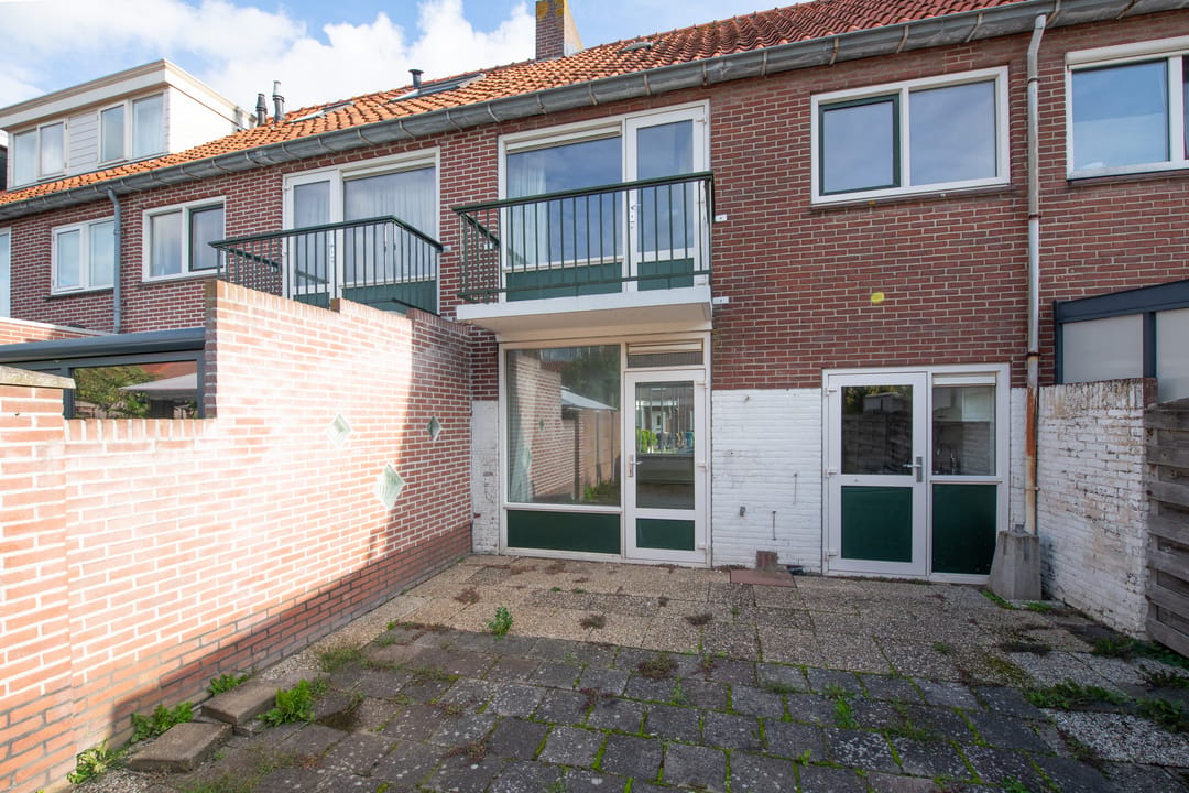 Photo 26 of Betje Wolffstraat 34