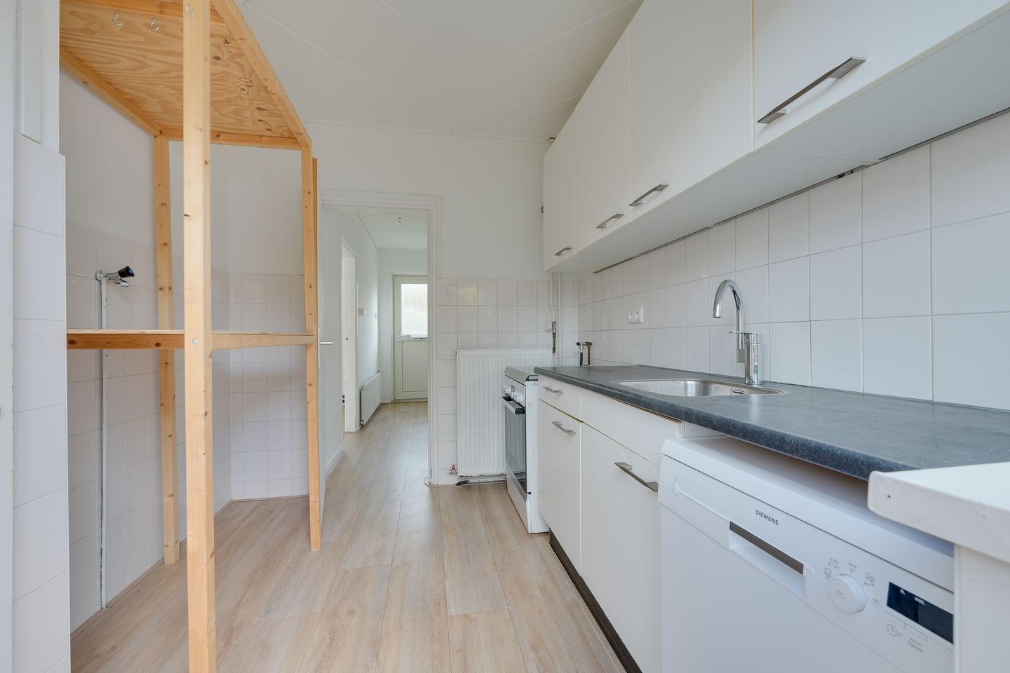 Photo 10 of Betje Wolffstraat 34