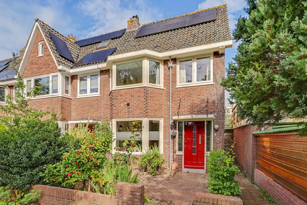 Photo 1 of Ferdinand Bolstraat 2