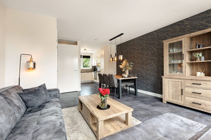 Foto 4 van Van der Hagenstraat 56