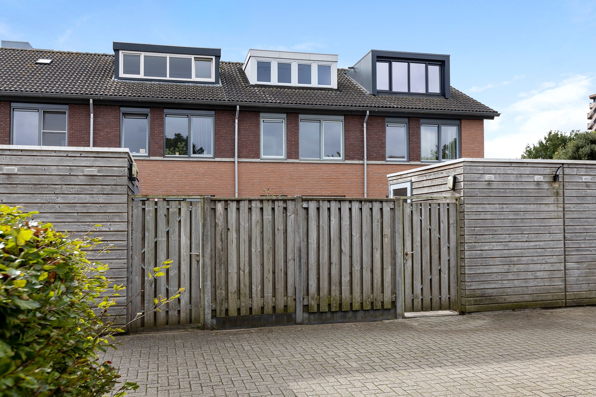 Photo 33 of Van der Hagenstraat 56