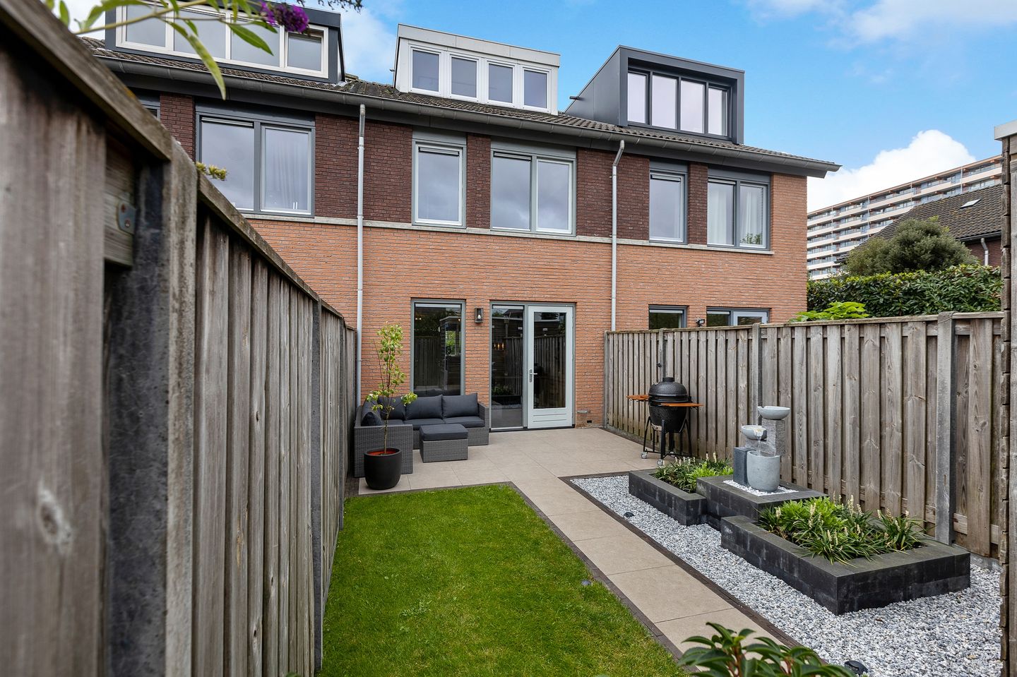 Photo 29 of Van der Hagenstraat 56