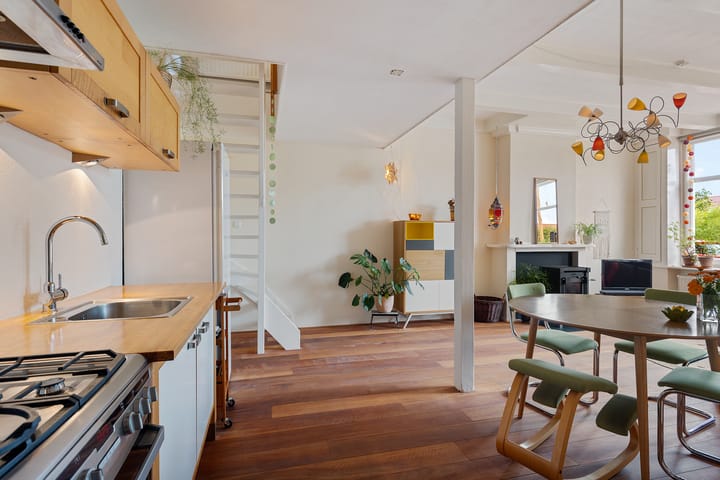 Tussenwoning te koop: Uilenburg 53, Ijlst