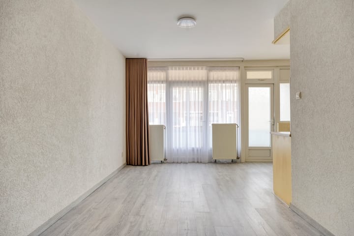 Appartement te koop: Den Hertigstraat 64B, Rotterdam