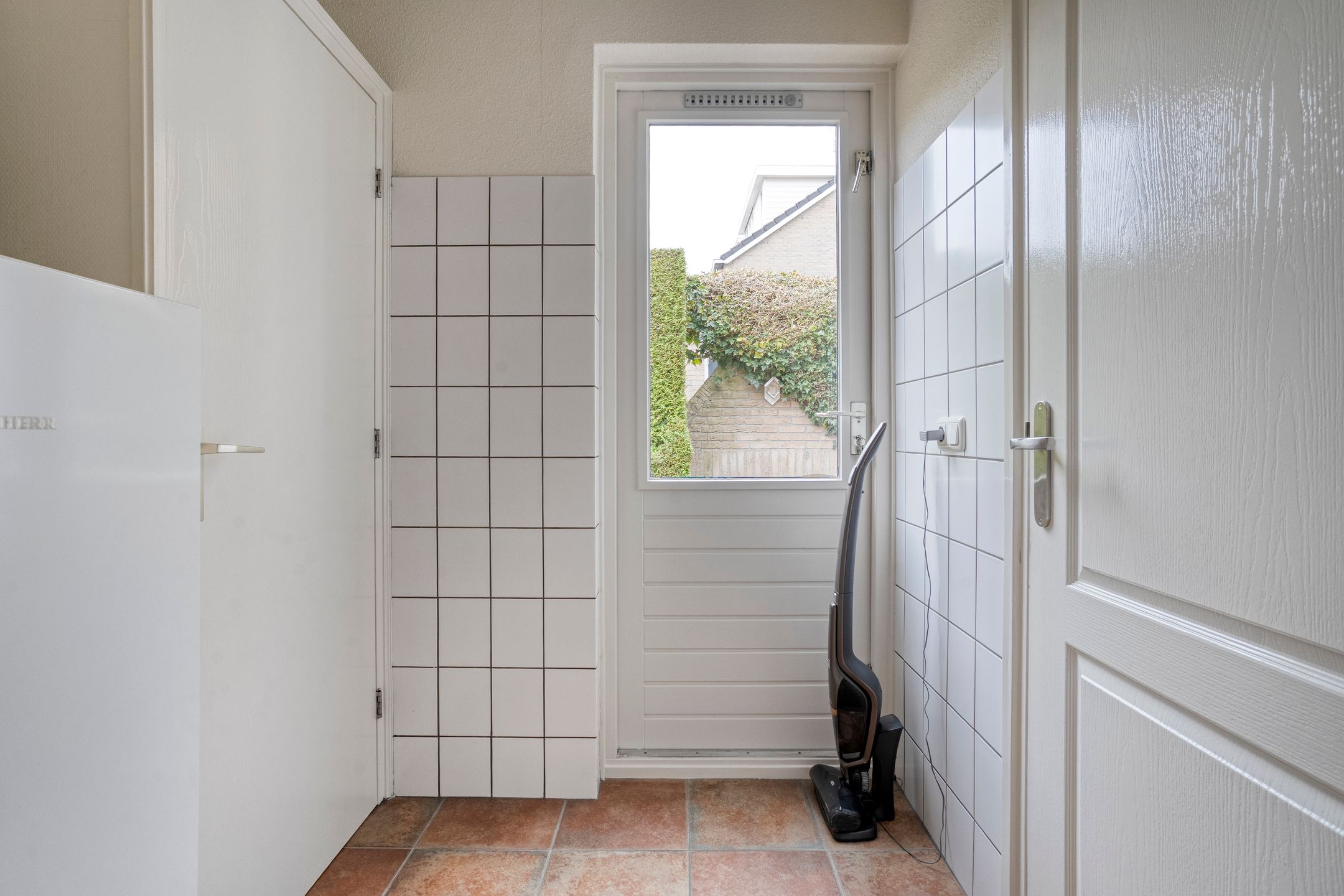 Photo 18 of Pijlkruid 57