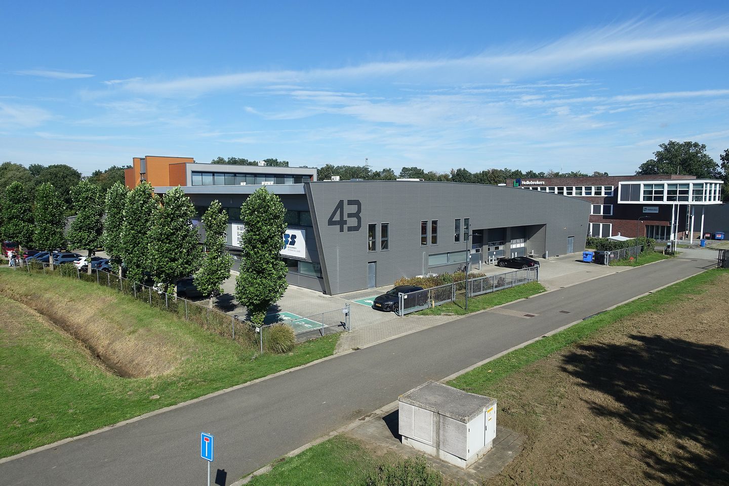 Bekijk foto 2 van Josink Maatweg 43