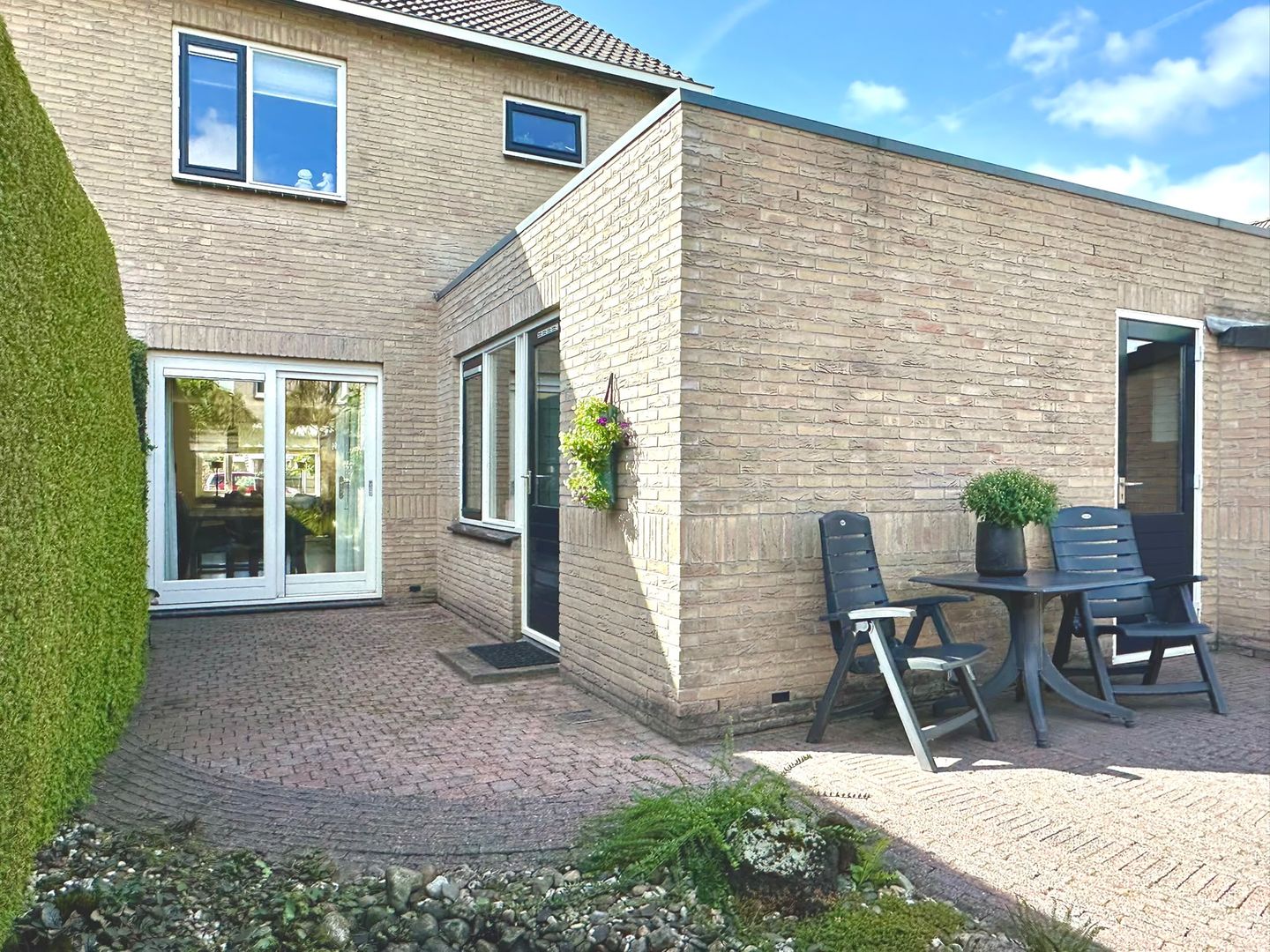 Photo 35 of Pijlkruid 57