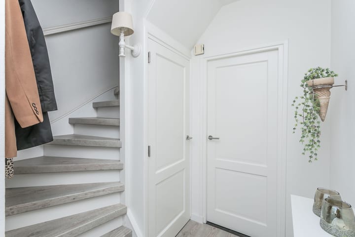 Twee-onder-één-kap te koop: Biesstraat 6, Brunssum