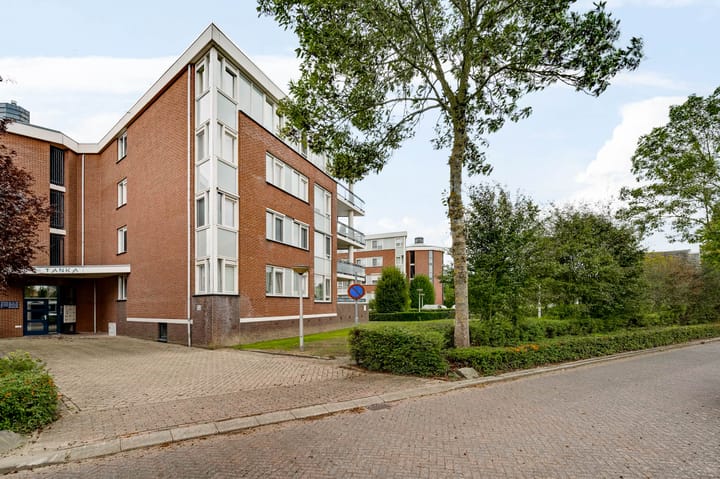 Appartement te koop: Abdis adamastraat 56, Roermond
