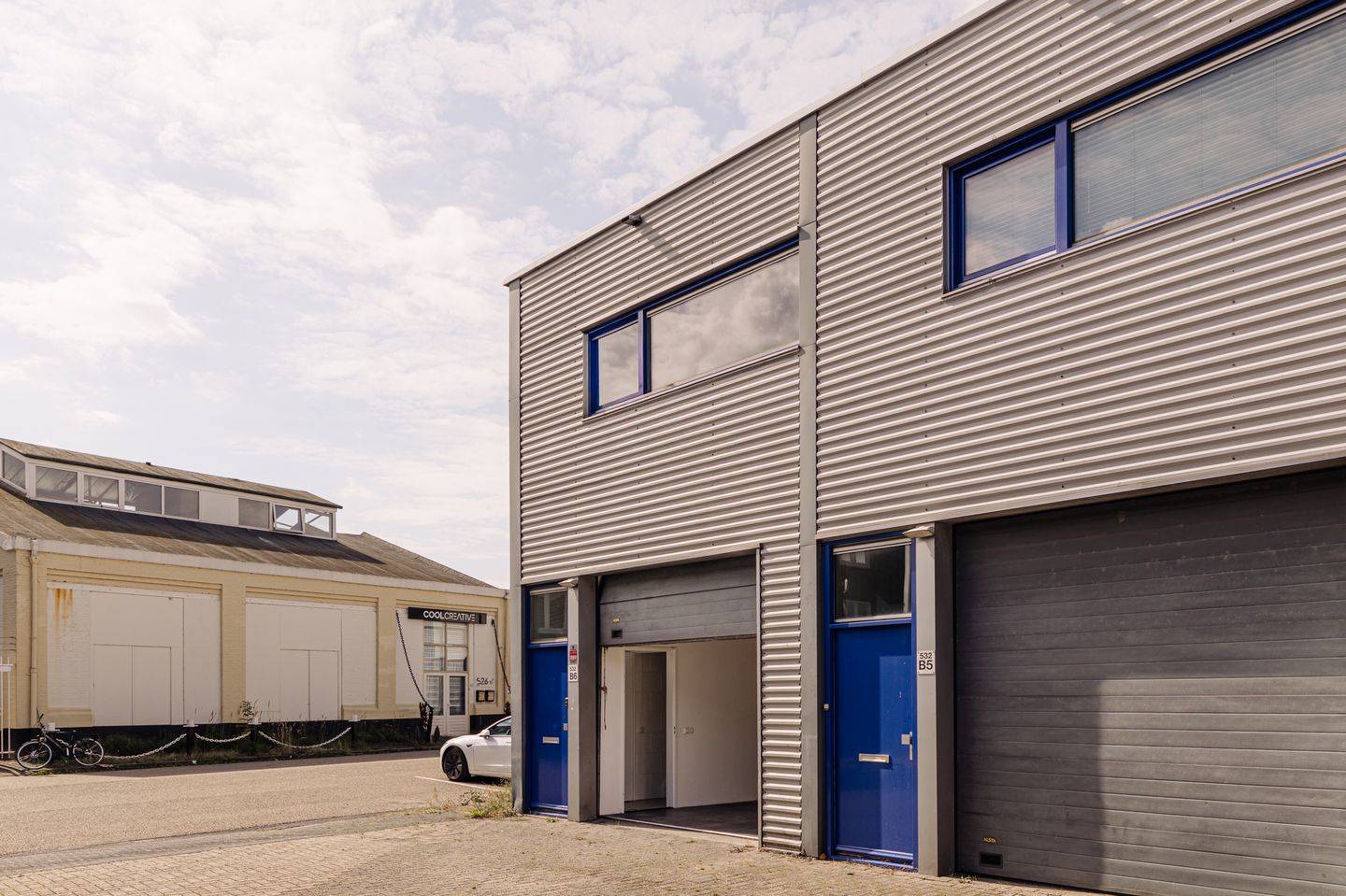 Bekijk foto 1 van Nieuwendammerdijk 532-B6