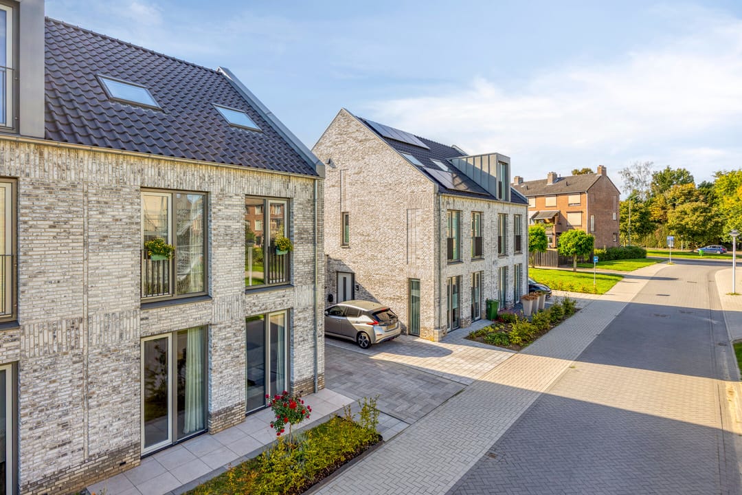 Photo 8 of Pieter Poststraat 26