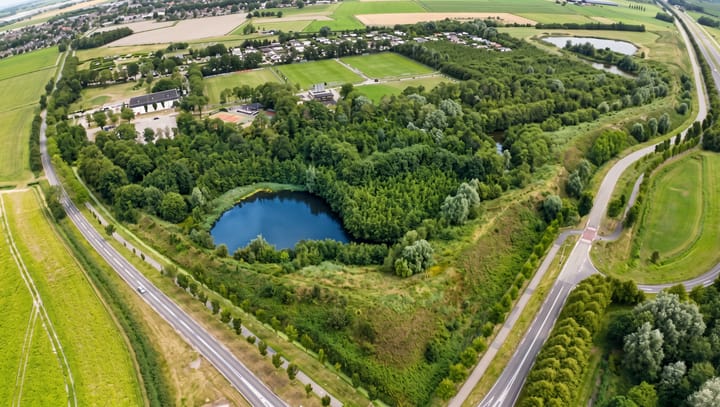 Rypsterdyk, Menaam