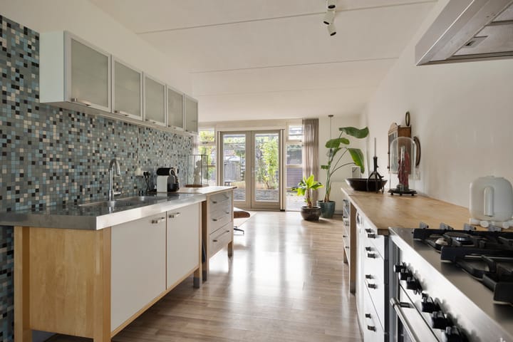 Tussenwoning te koop: Troelstraplein 64, Meppel