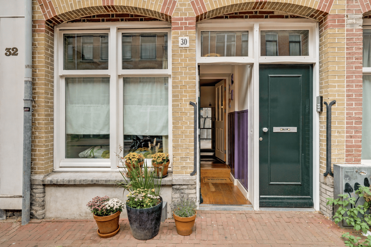 Photo 6 of Van Boetzelaerstraat 30-H