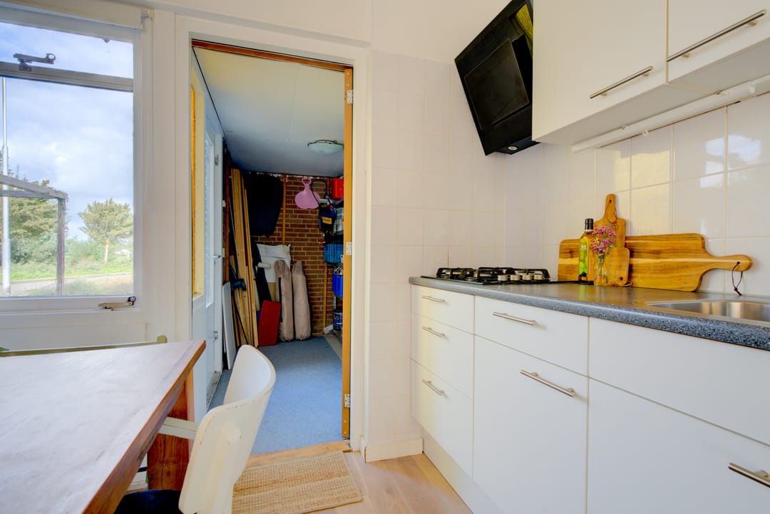 Photo 23 of Beveland 67