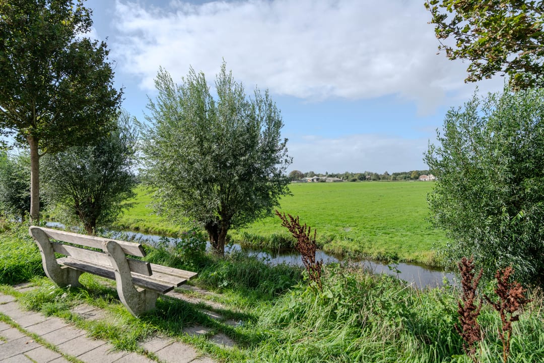 Photo 61 of Beveland 67