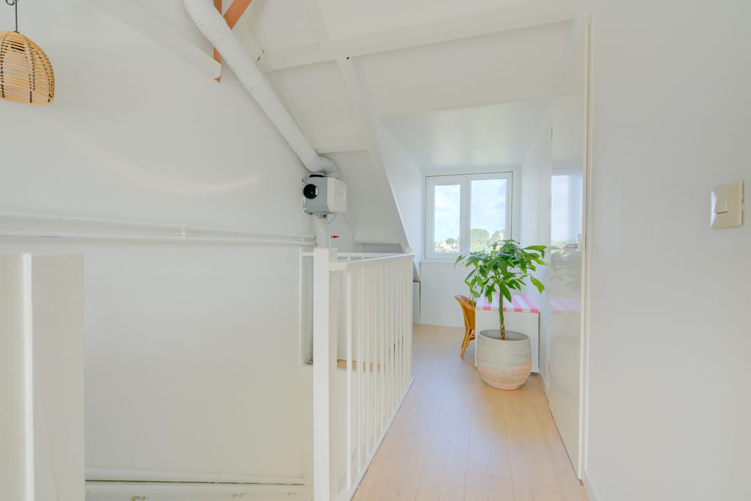 Photo 43 of Beveland 67