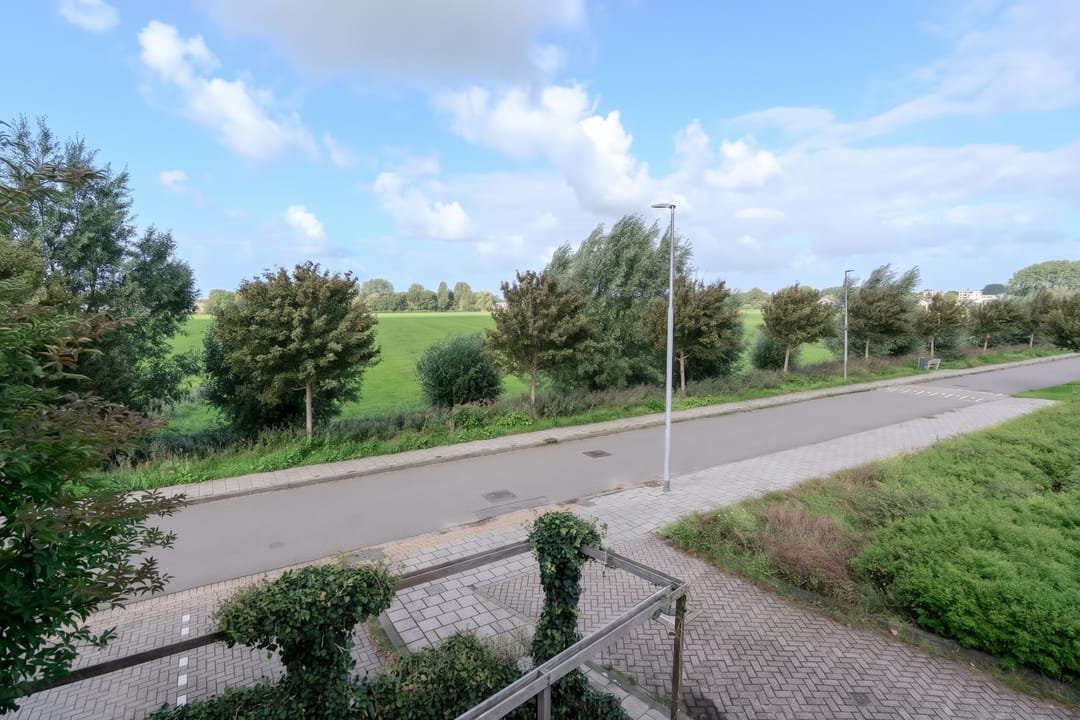 Photo 52 of Beveland 67