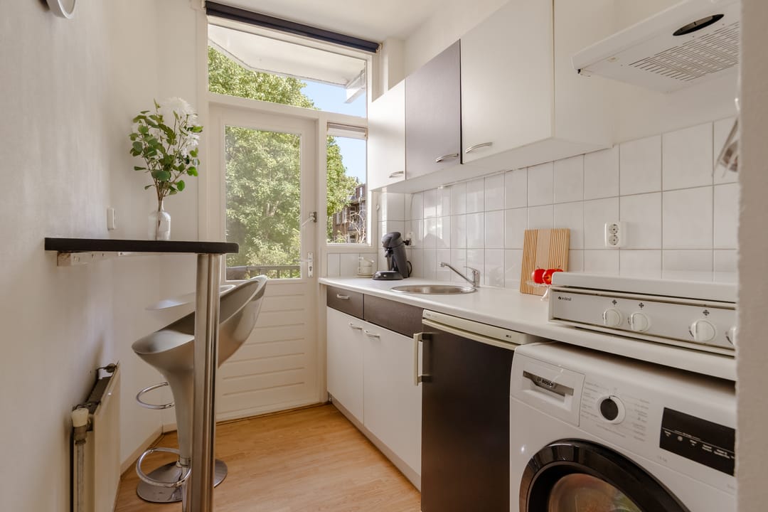 Photo 16 of Hudsonstraat 86-1