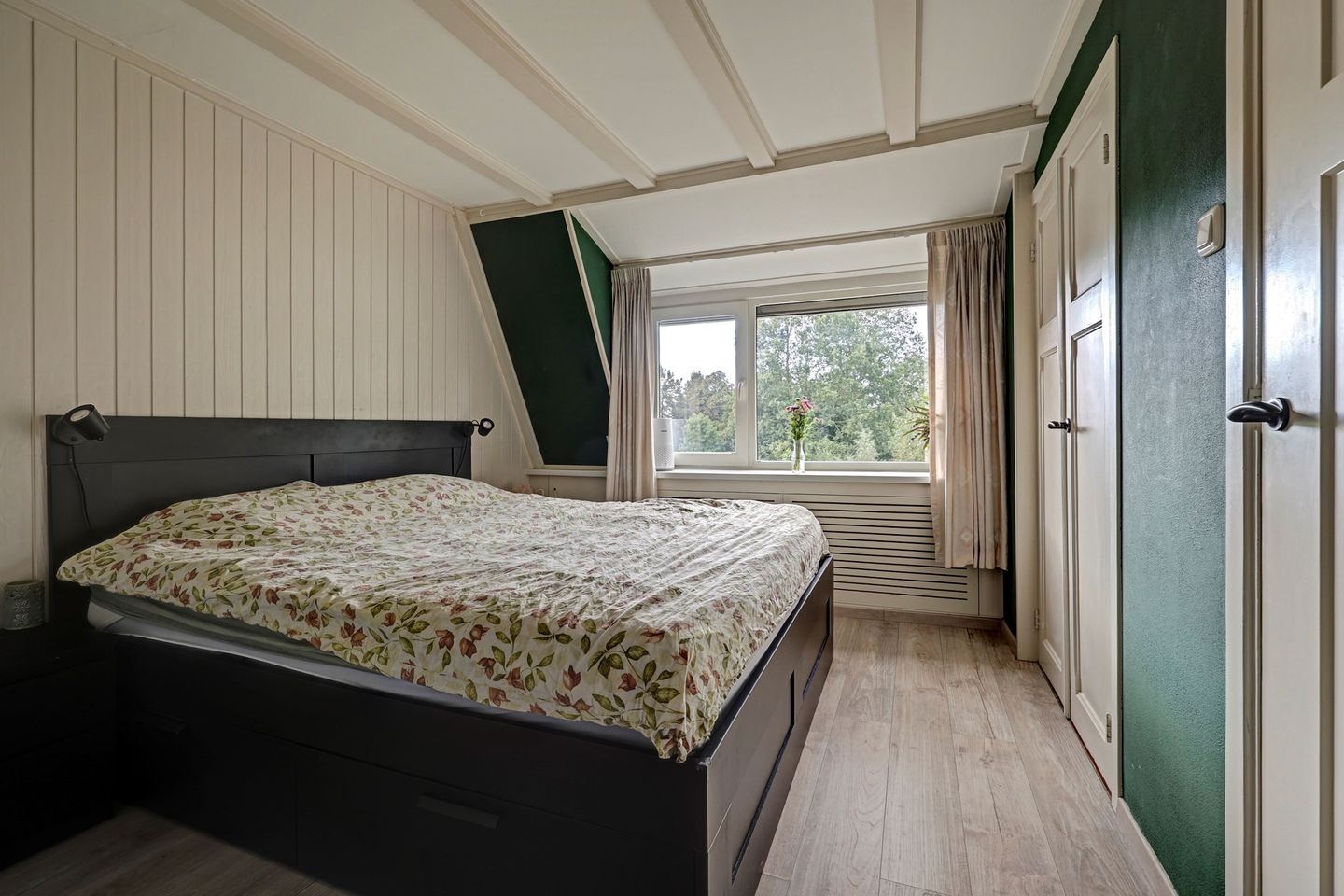 Photo 20 of Dennis Leestraat 57