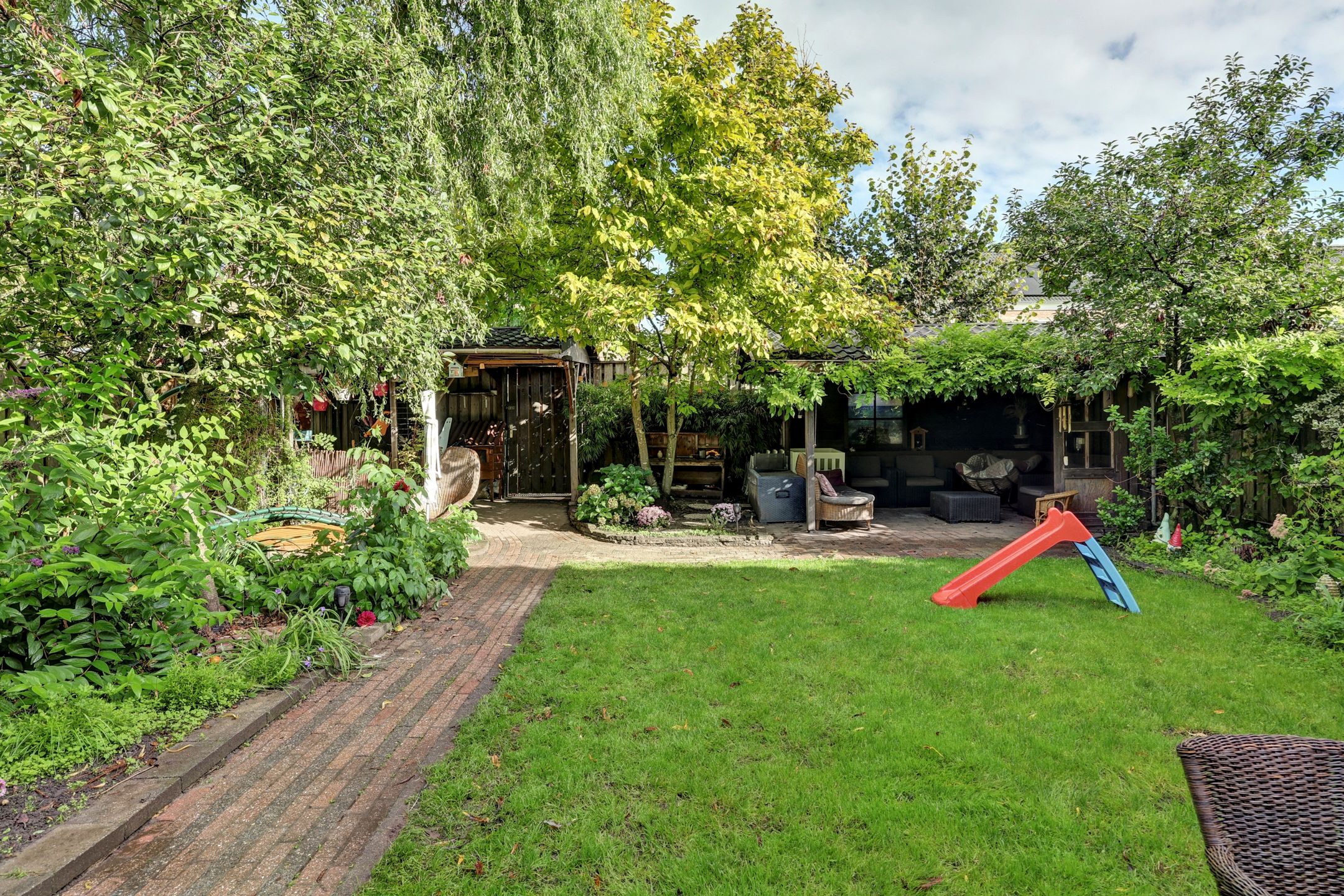 Photo 39 of Dennis Leestraat 57