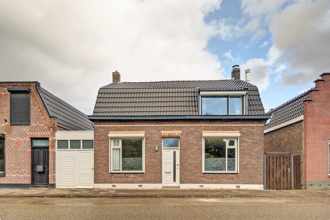 Photo 1 of Dennis Leestraat 57