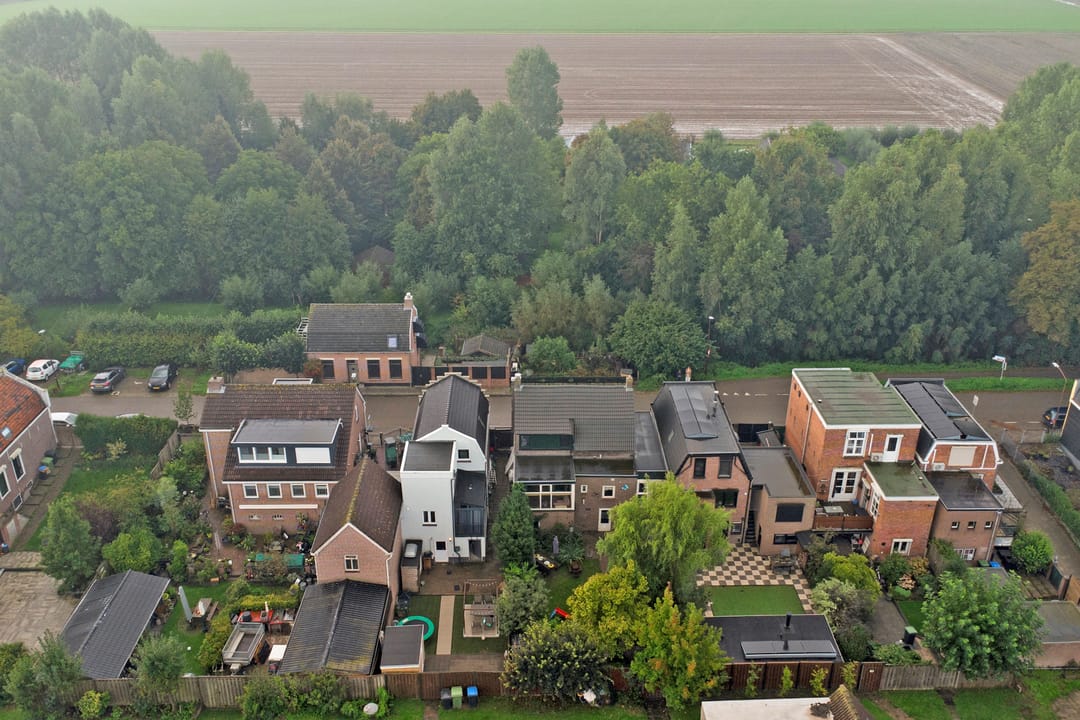 Photo 52 of Dennis Leestraat 57