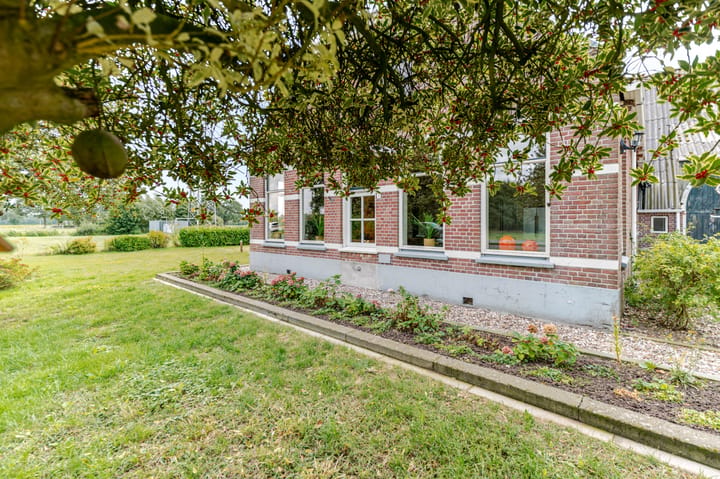 Vrijstaande woning te koop: Groot Oever 5, Balkbrug