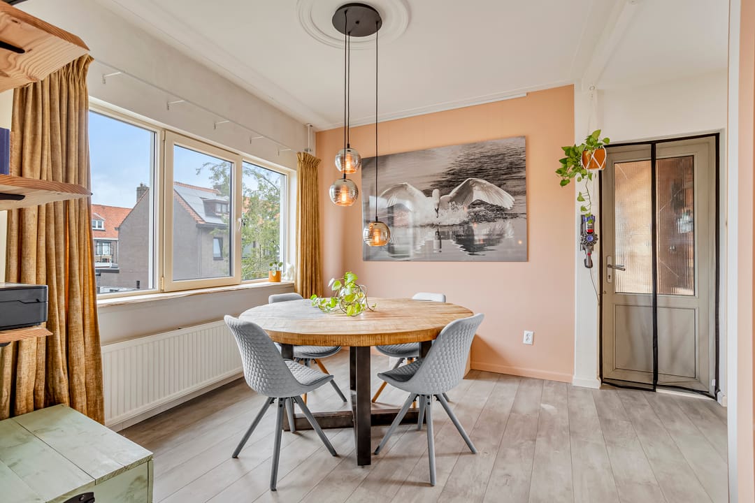 Photo 11 of Lariksstraat 24-A