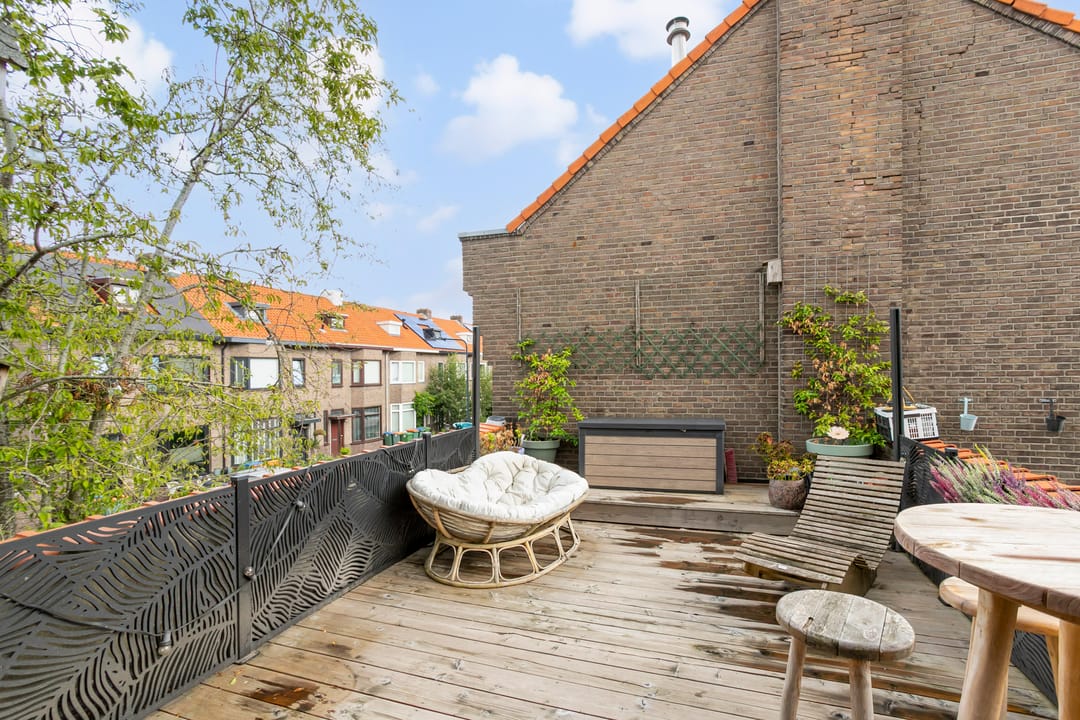 Photo 16 of Lariksstraat 24-A