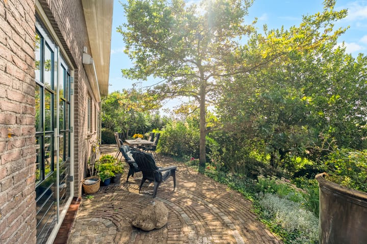 Vrijstaande woning te koop: Zwartsluisje 9, Zuid-Beijerland