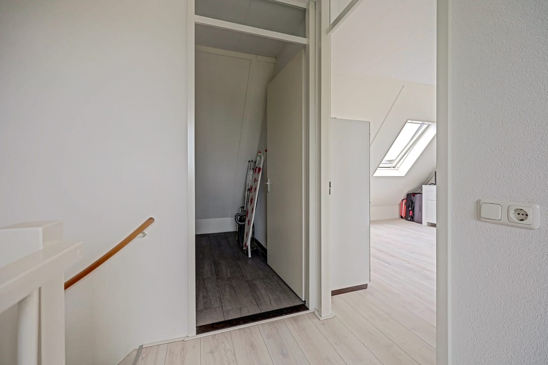 Foto 43 van Voorschoterweg 7-G